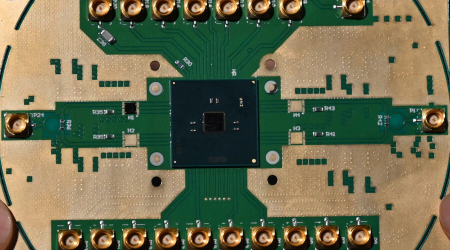 Intel Horse Ridge II: A Unique Quantum Contender