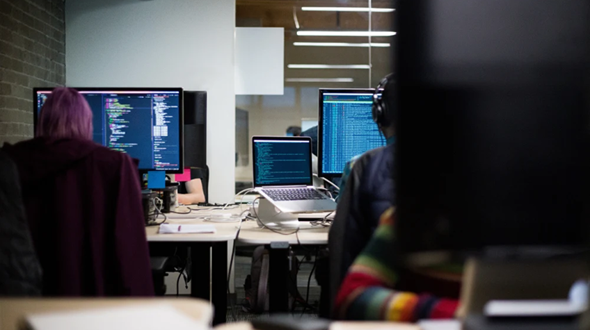Software Development Trends - WeeTech Solution Pvt Ltd Software Development Trends