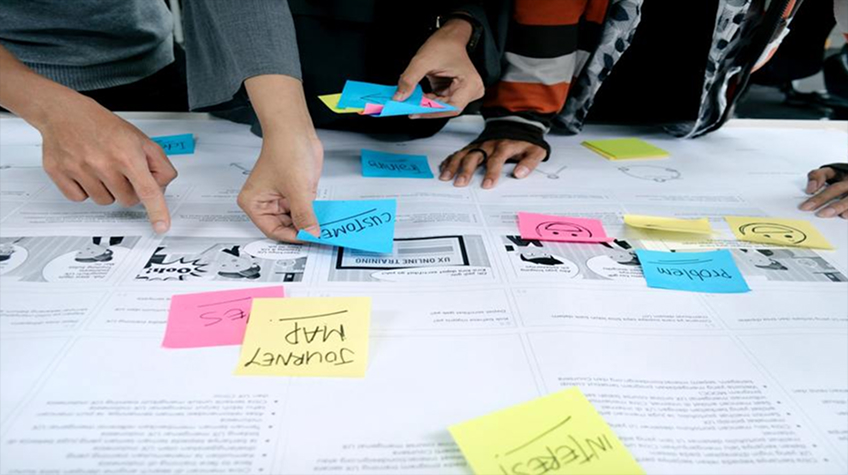 How Tech Companies Streamline User Journeys from Day One - WeeTech Solution Pvt Ltd How Tech Companies Streamline User Journeys from Day One